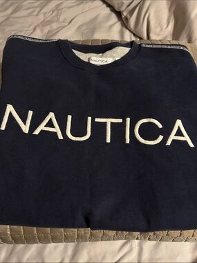 Men’s Nautica sweatshirt, size large